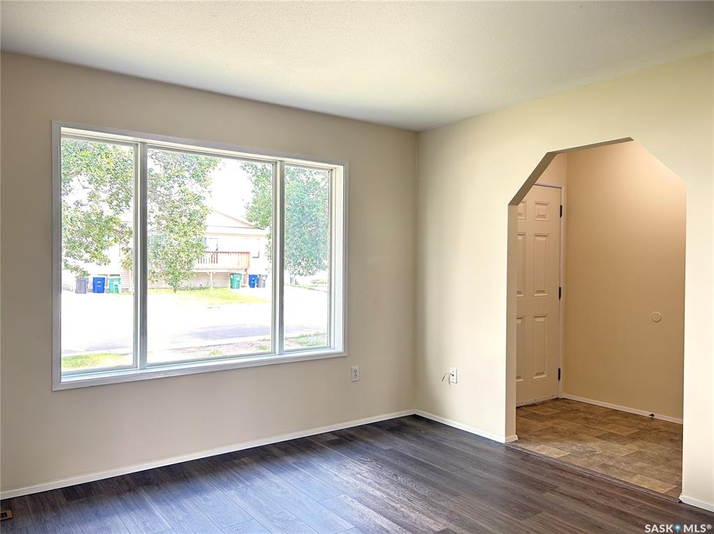 Third View of 242 Lochrie Crescent, Fairhaven, Saskatoon, Saskatchewan, S7M 5E4