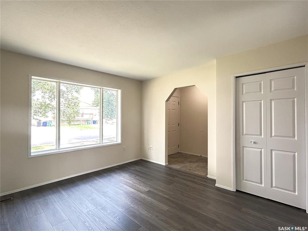 Fourth View of 242 Lochrie Crescent, Fairhaven, Saskatoon, Saskatchewan, S7M 5E4