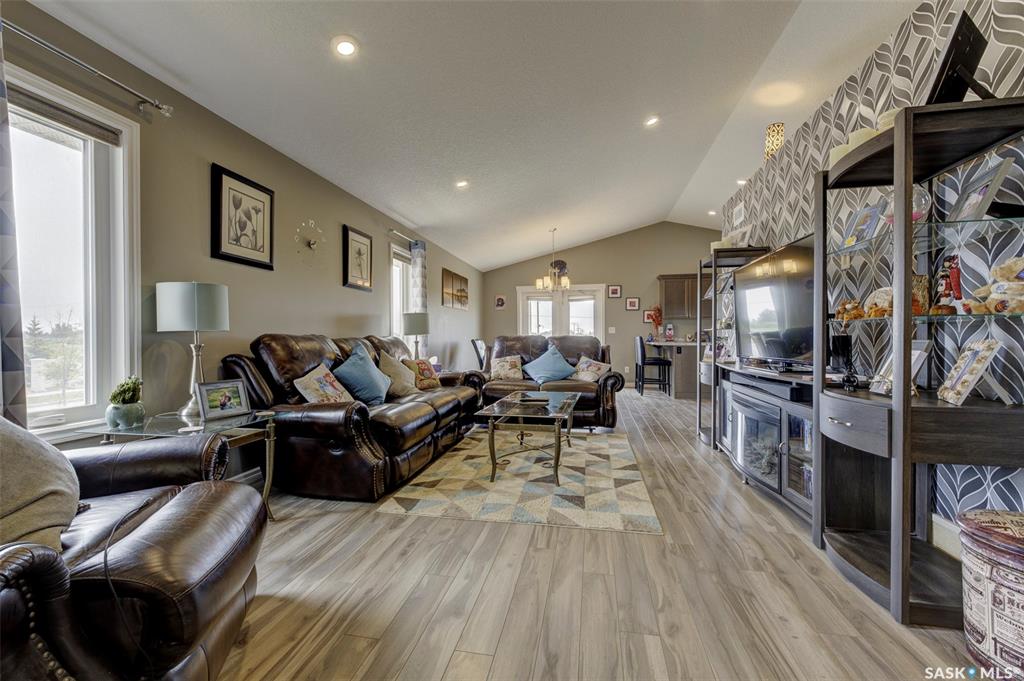 Fifth View of 101 Beaudry Crescent, Martensville, Saskatchewan, S0K 2T1