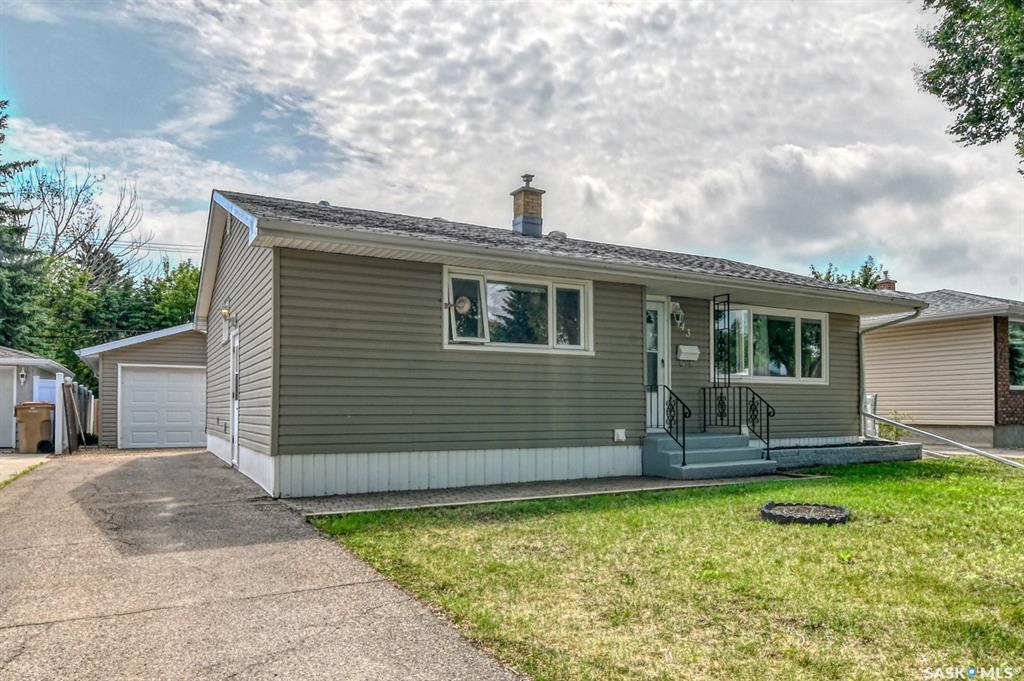 43 Mcinnis Crescent, SK014555, Saskatchewan,