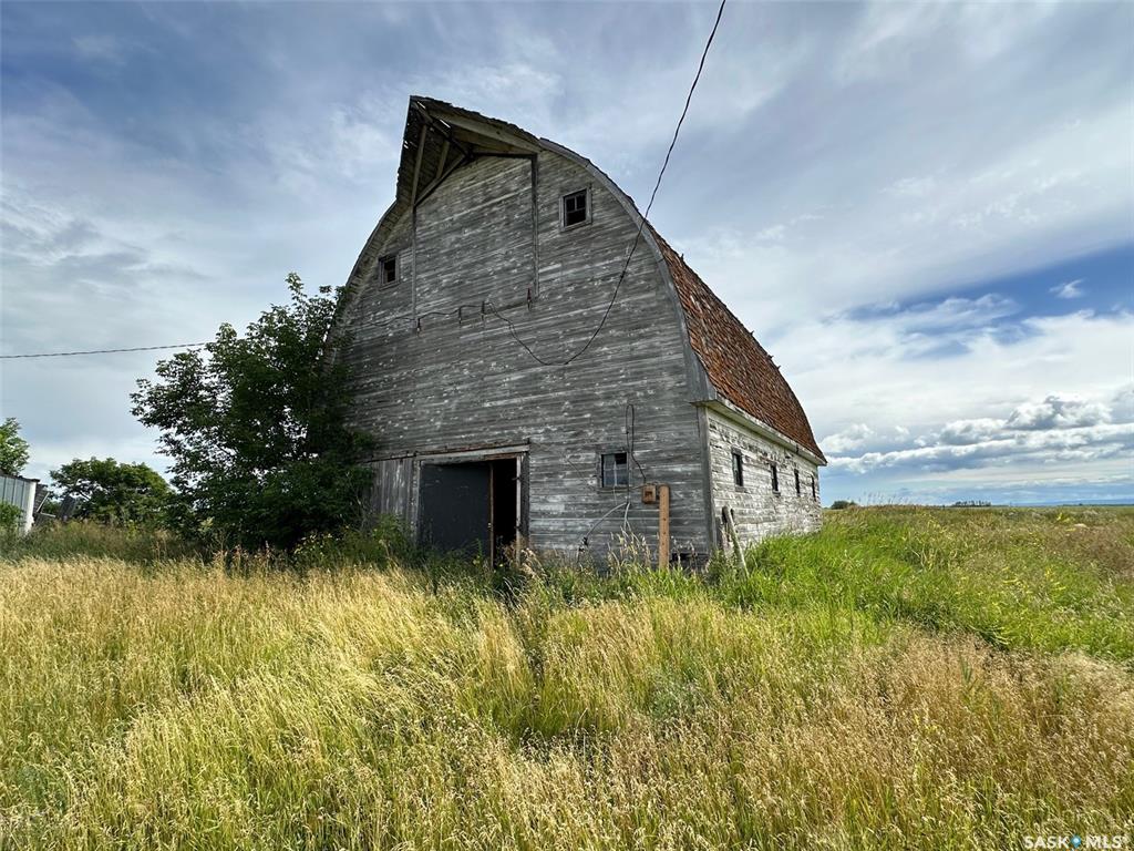 Second View of Temple Hwy, Hudson Bay Rm No. 394, Saskatchewan, S0E 0Y0
