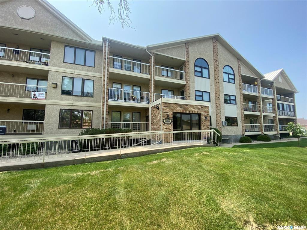 27 Erichsen Place #102, SK014574, Saskatchewan,
