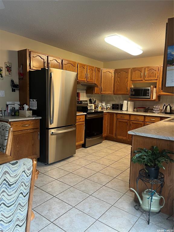 Fourth View of 980 1st Street E, East Flat, Prince Albert, Saskatchewan, S6V 0C4