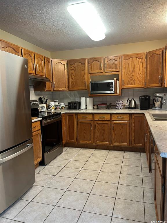 Fifth View of 980 1st Street E, East Flat, Prince Albert, Saskatchewan, S6V 0C4