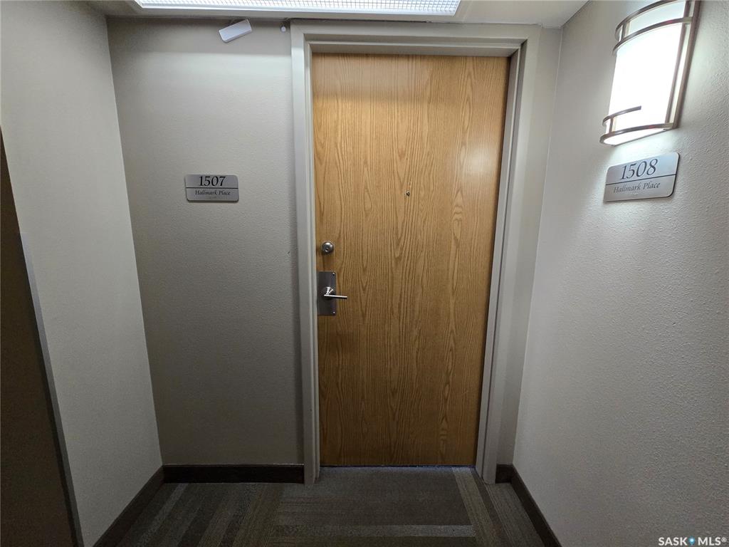 Fifth View of 311 6th Avenue N #1507, Central Business District, Saskatoon, Saskatchewan, S7K 7A9