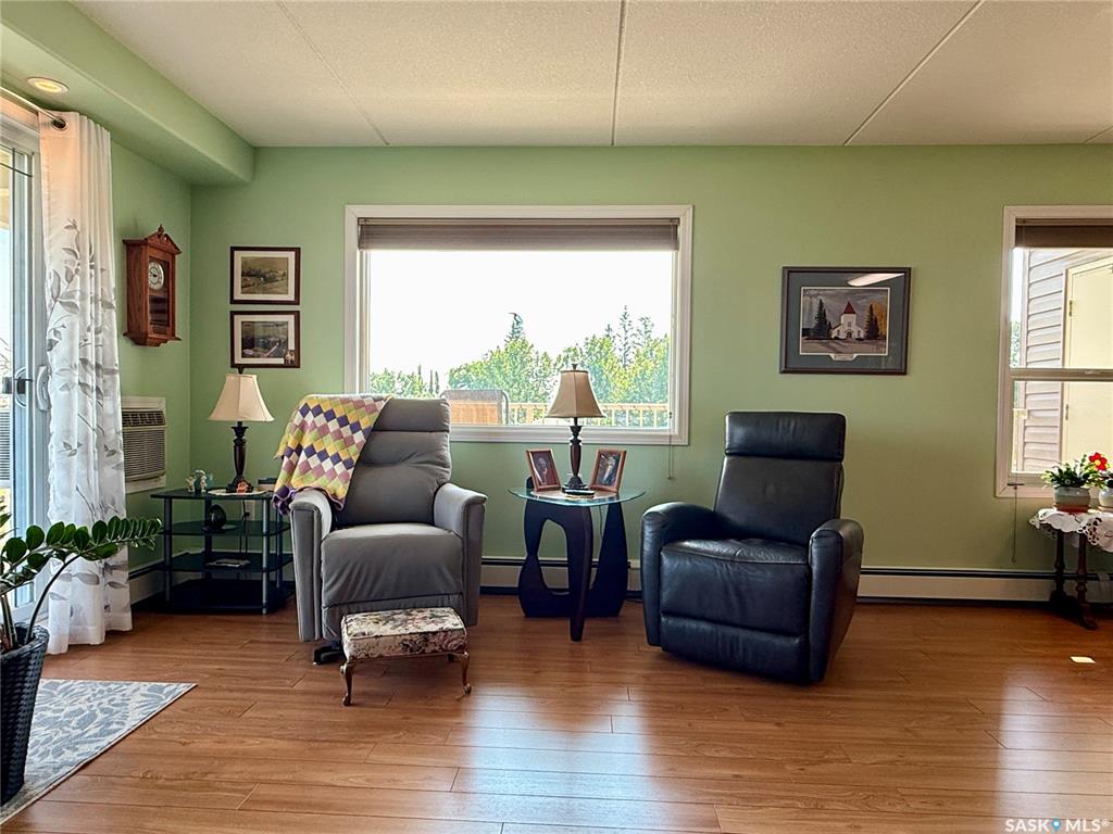 Fifth View of 2 18th Street #207, Battleford, Saskatchewan, S0M 0E0