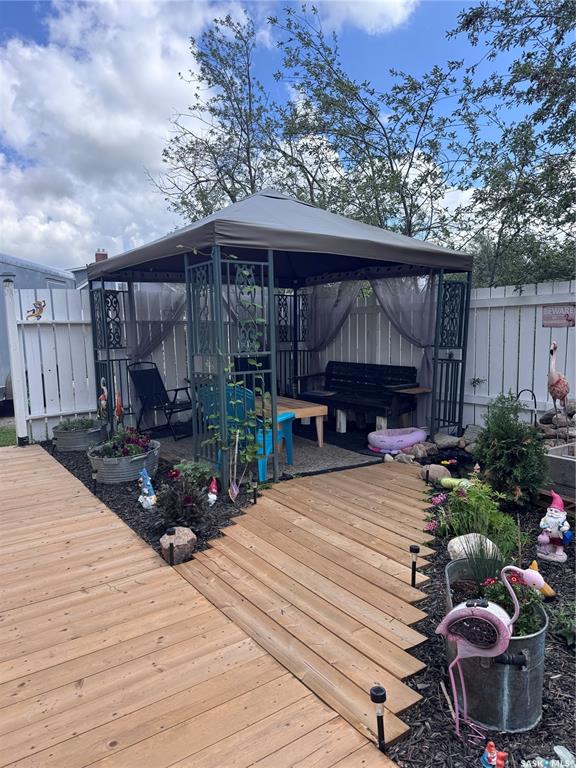 Fourth View of 135 6th Avenue Ne, North East, Swift Current, Saskatchewan, S9H 0L7