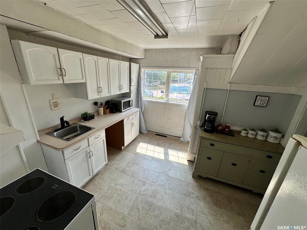 Second View of 320 Prince Street, Hudson Bay, Saskatchewan, S0E 0E0