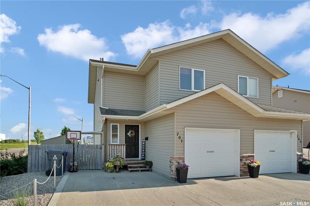 Second View of 701 6th Avenue S, Warman, Saskatchewan, S0K 4S0
