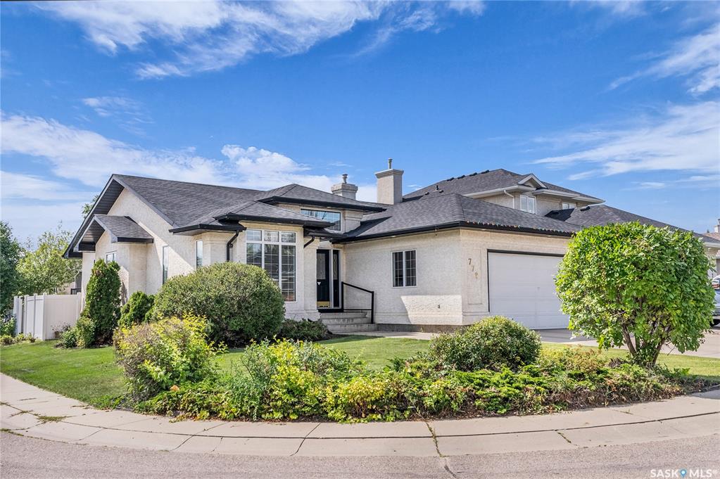779 Bayview Close, SK014657, Saskatchewan,