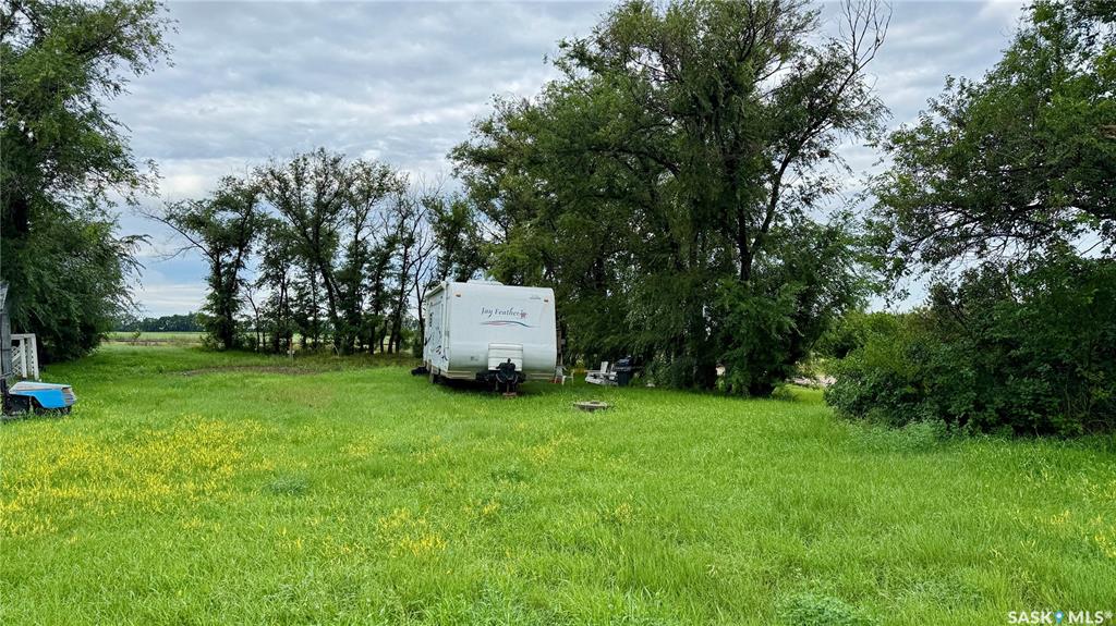 Fifth View of Lot 17 18 Railway Street, Macrorie, Saskatchewan, S0L 2E0