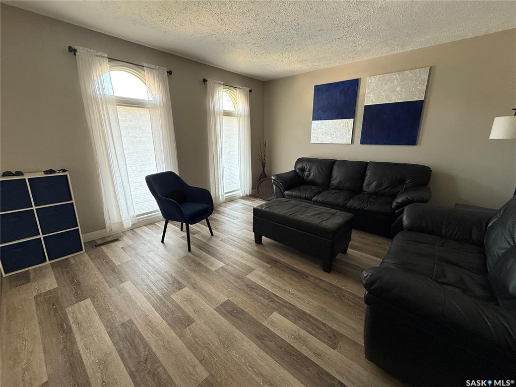 Third View of 207 9th Street, Weyburn, Saskatchewan, S4H 1E9