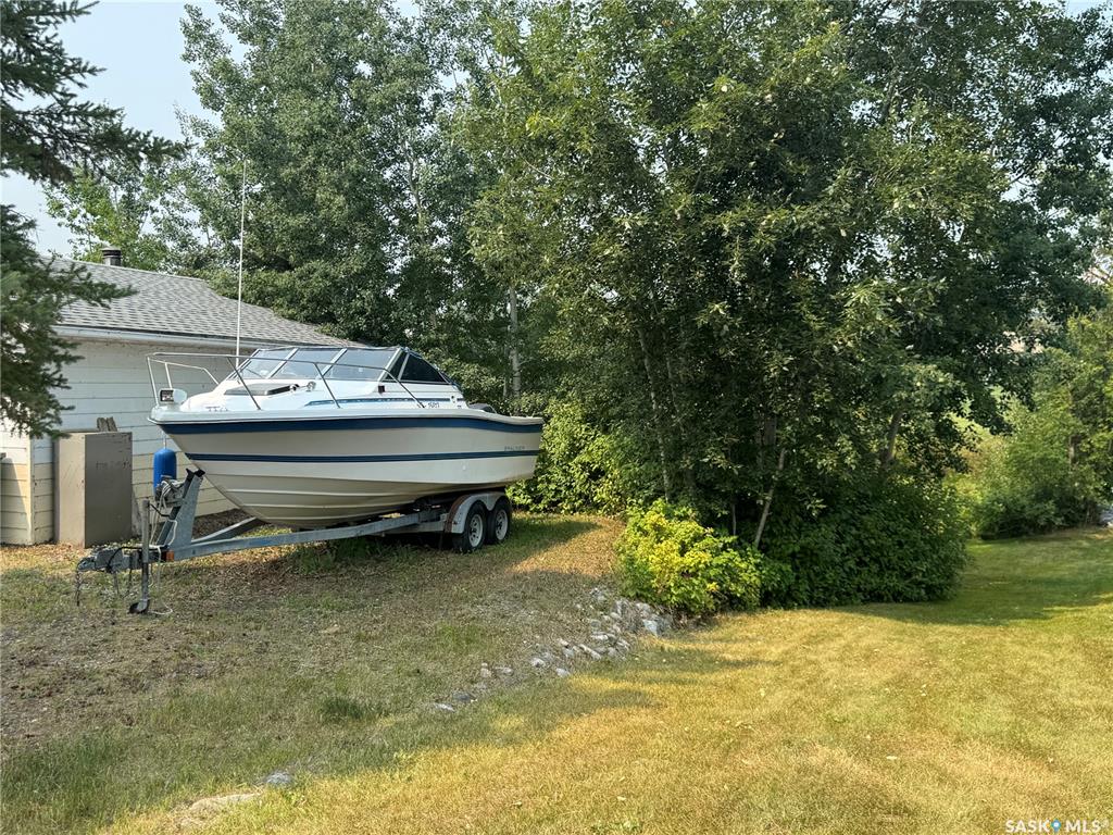 Third View of 1635 Bay Avenue N, La Ronge, Saskatchewan, S0J 1L0