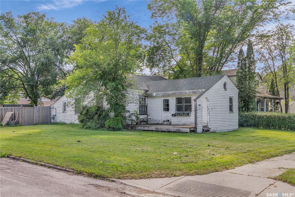 126 Maple Street, SK014686, Saskatchewan,