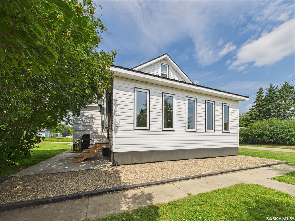 17 Ross Street, SK014691, Saskatchewan,