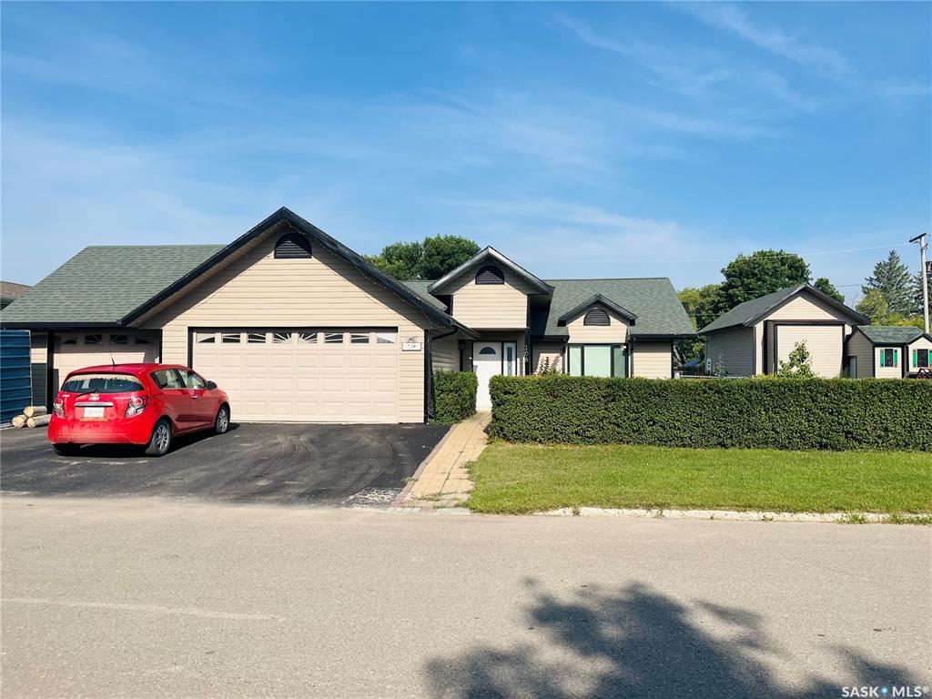106 Stephen Street, SK014735, Saskatchewan,