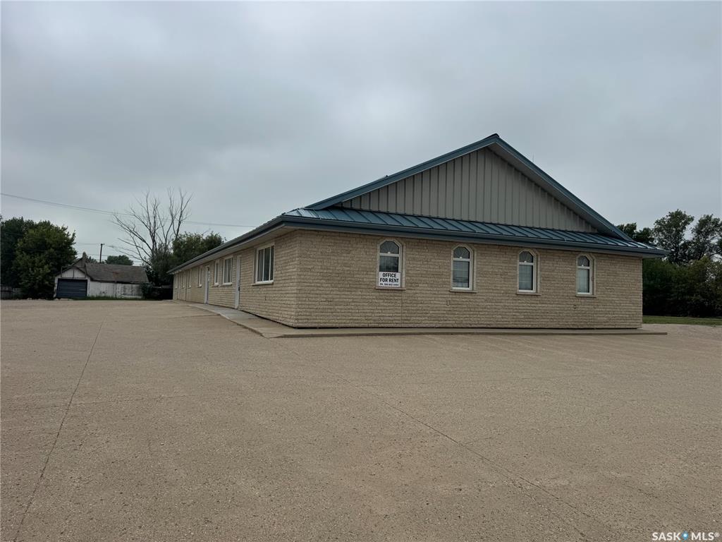 Second View of 102 Sims Avenue, Weyburn, Saskatchewan, S4H 0A2