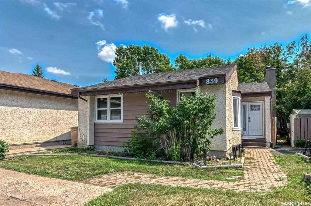 839 Athlone Drive N, SK014759, Saskatchewan,