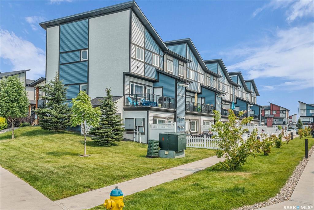 130 Marlatte Crescent #1215, SK014771, Saskatchewan,
