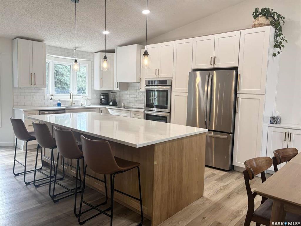Second View of 3139 Calder Place, Adelaide/Churchill, Saskatoon, Saskatchewan, S7J 4W8