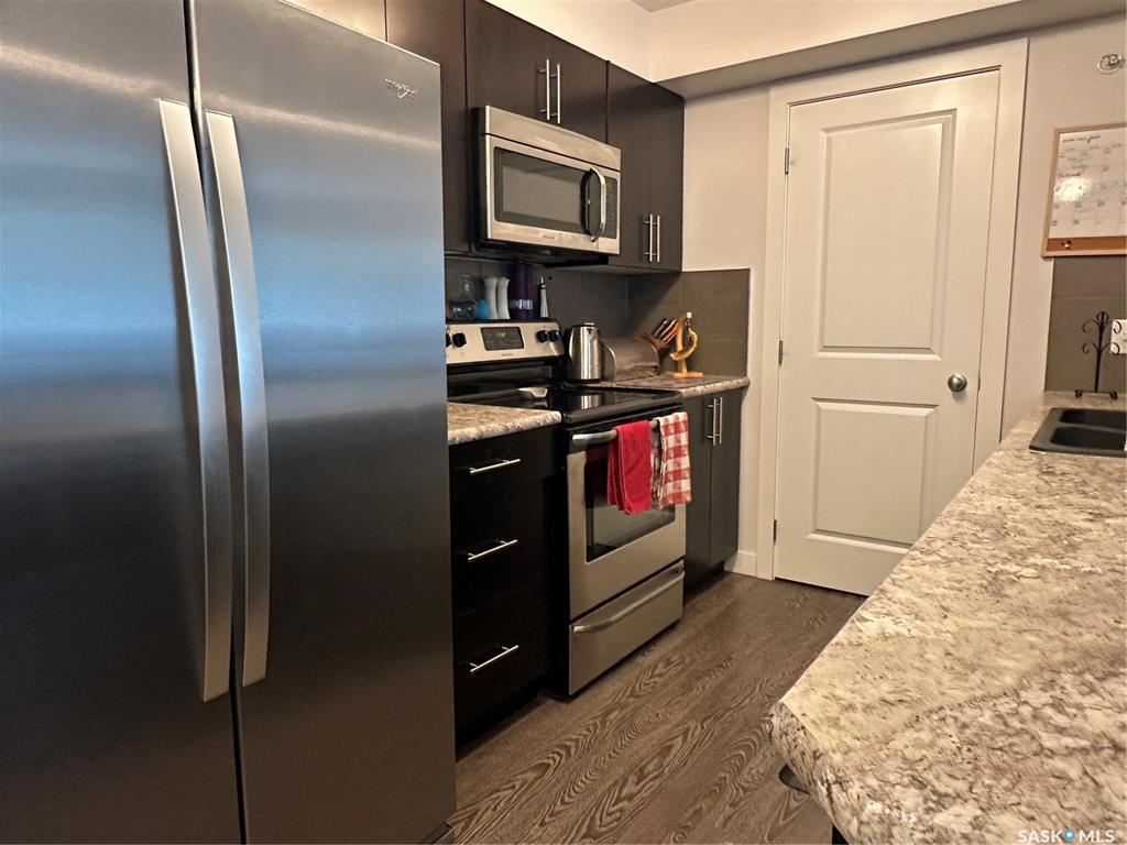 Fifth View of 820 5th Street Ne #408, Weyburn, Saskatchewan, S4H 2V2