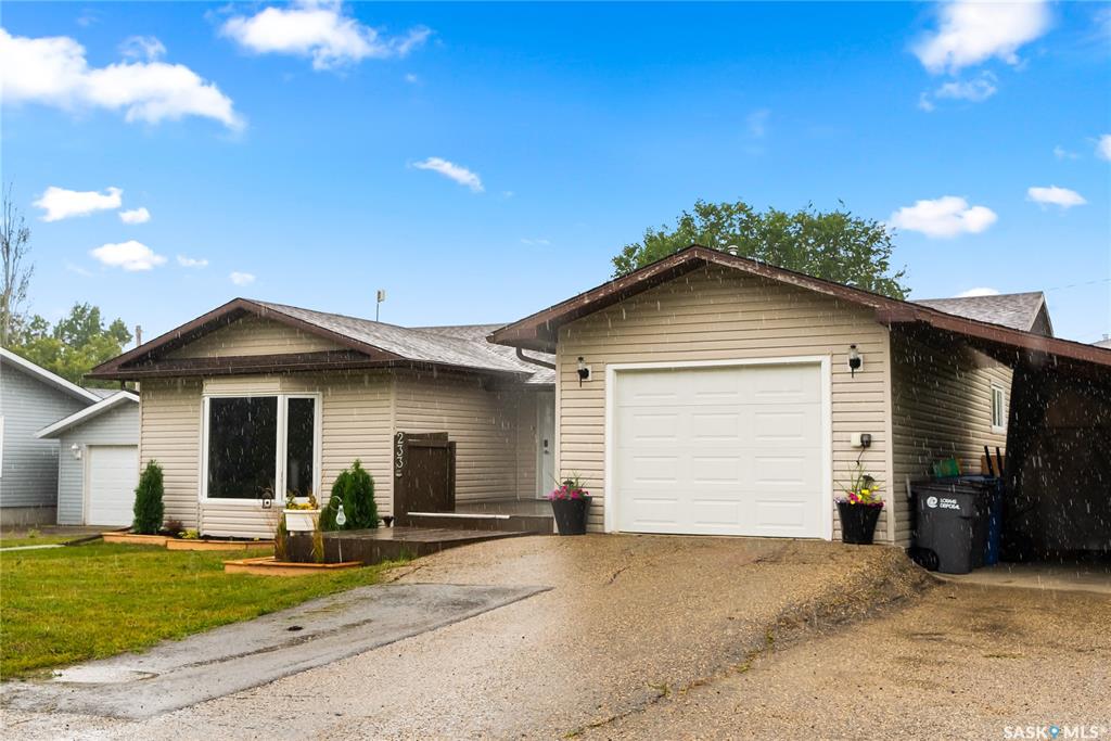 233 6th Street, SK014921, Saskatchewan,