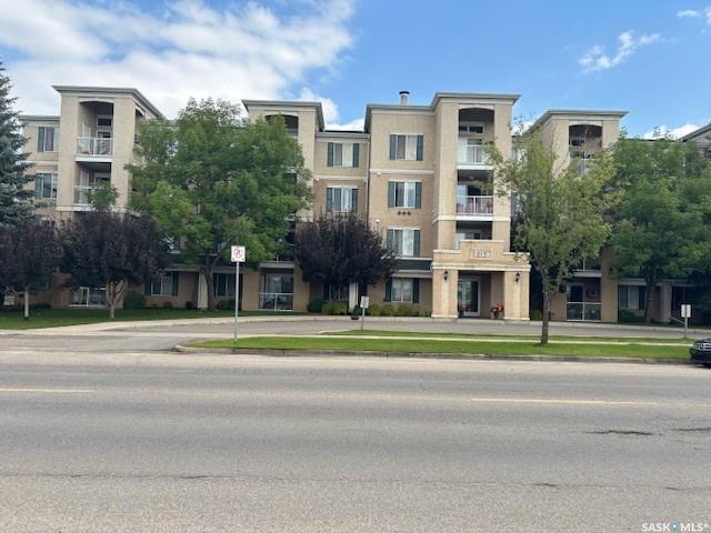 215 Lowe Road #301, SK014974, Saskatchewan,