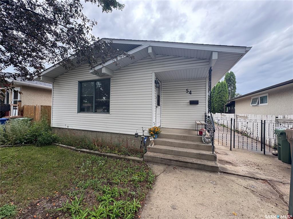 54 Cooper Crescent, SK014976, Saskatchewan,