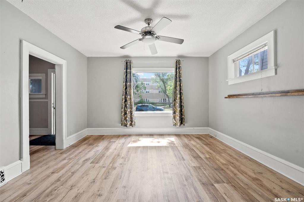 Fifth View of 108 31st Street W, Caswell Hill, Saskatoon, Saskatchewan, S7L 0P5