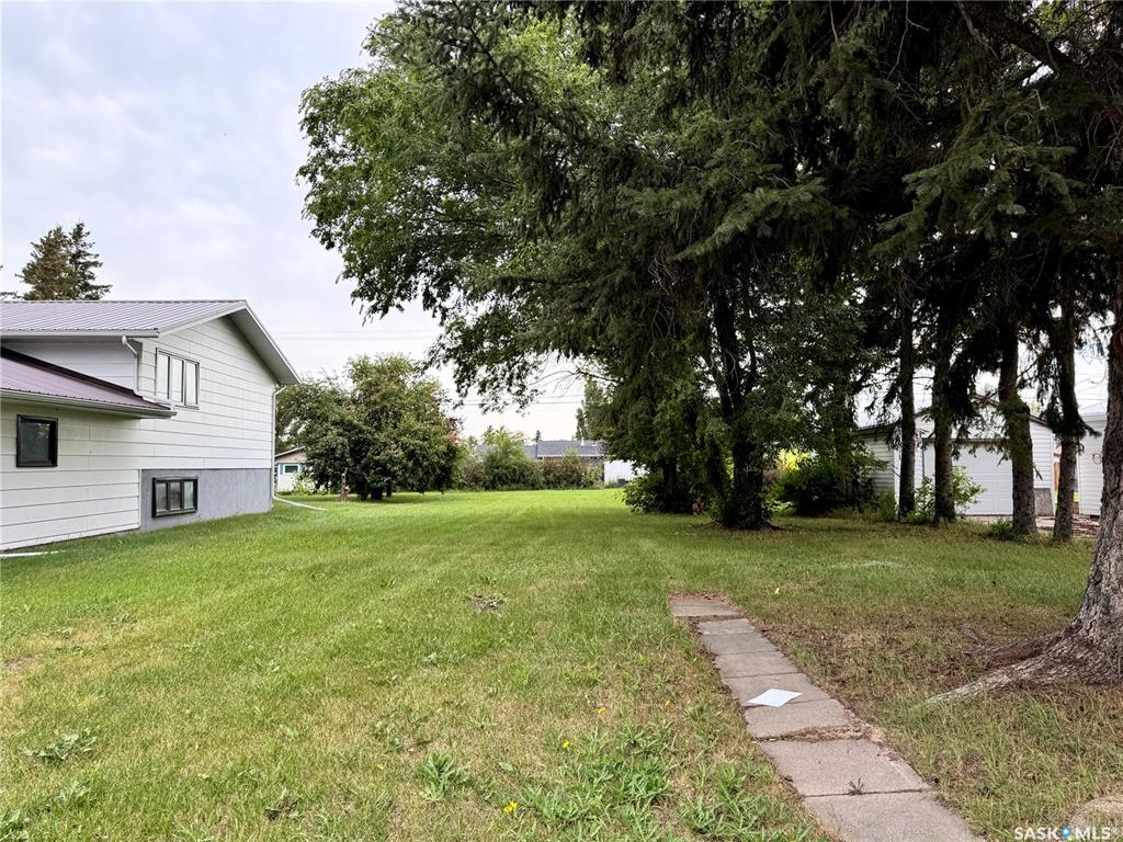 702 B Avenue E, SK014986, Saskatchewan,