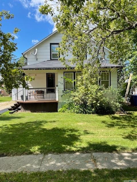 Second View of 308 1st Street W, Carlyle, Saskatchewan, S0C 0R0