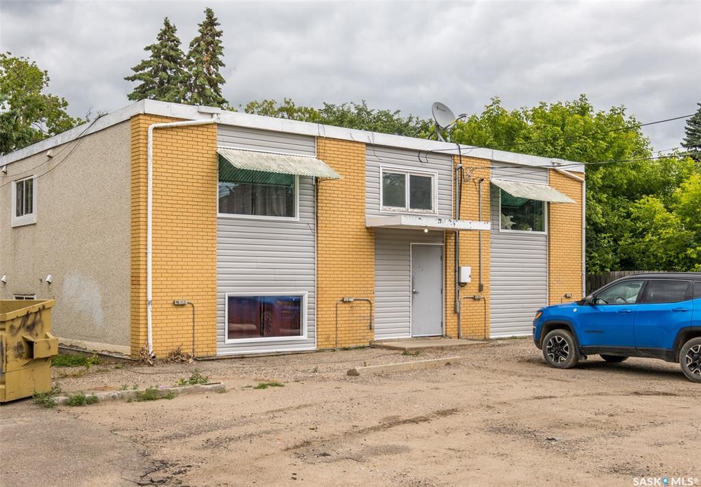 Second View of 419 9th Street E, Midtown, Prince Albert, Saskatchewan, S6V 0Y1