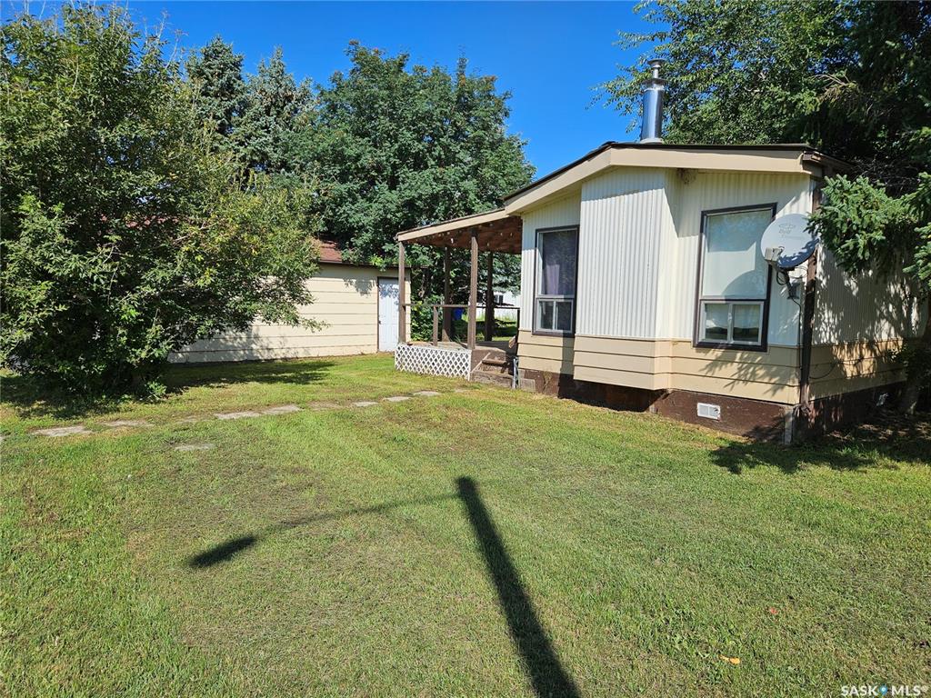 Second View of 216 Railway Avenue, Arcola, Saskatchewan, S0C 0G0