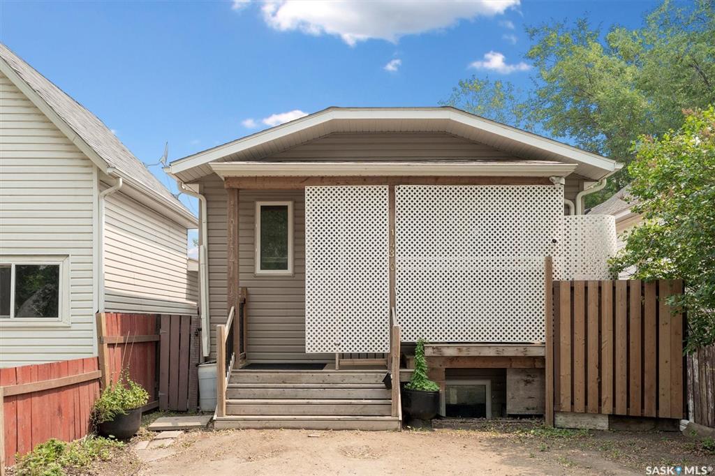 1430 C Avenue N, SK015193, Saskatchewan,