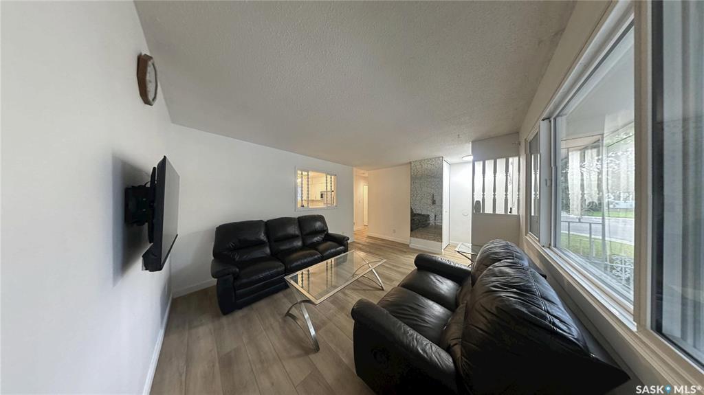 Fourth View of 41 Cartier Crescent, Confederation Park, Saskatoon, Saskatchewan, S7L 4L8