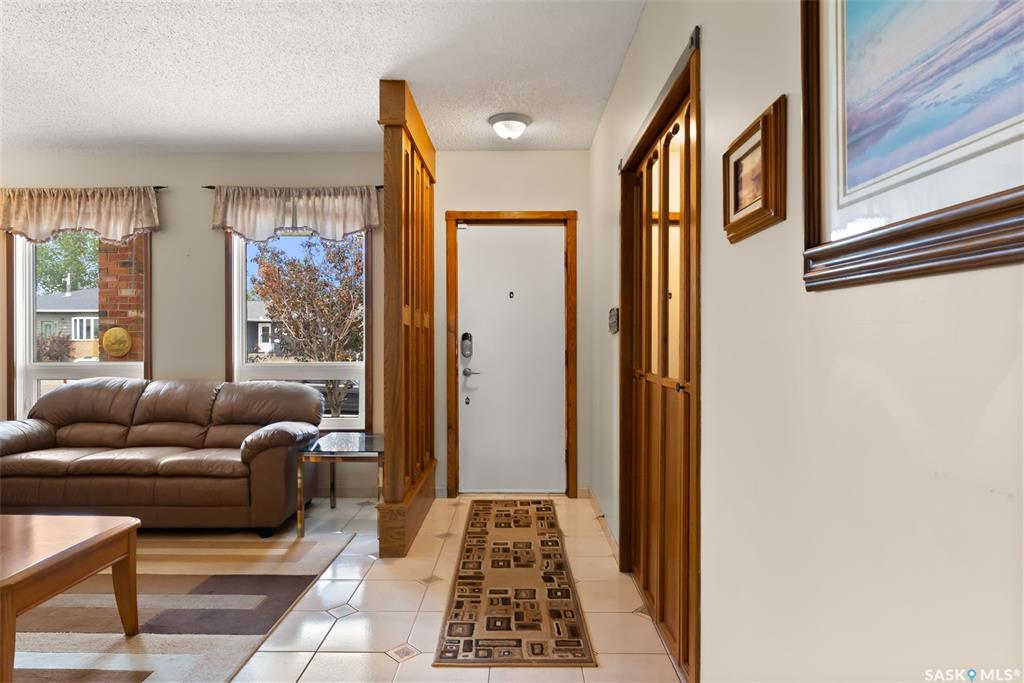 Third View of 10 Tate Street, Normanview West, Regina, Saskatchewan, S4X 1X4