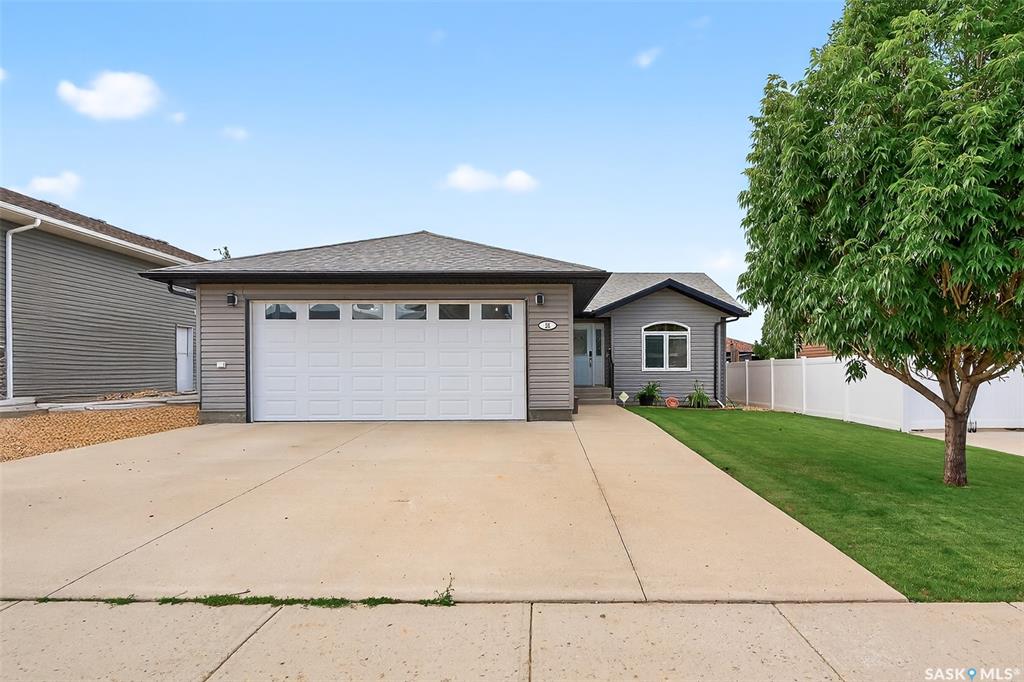 MLS® listing #SK015217 for sale located at 26 Everton Crescent