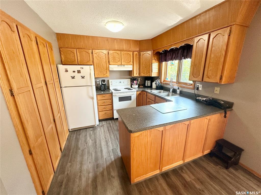 Fourth View of 723 Washington Drive, Weyburn, Saskatchewan, S4H 3C7
