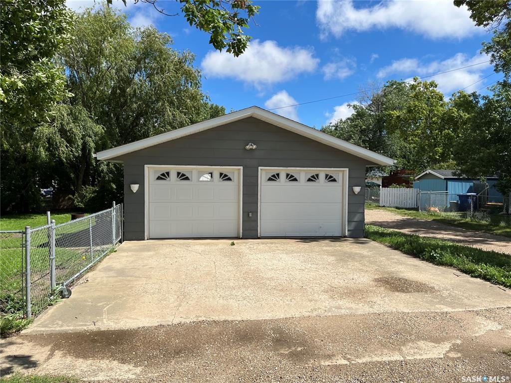 Fourth View of 103 4th Avenue E, Lafleche, Saskatchewan, S0H 2K0