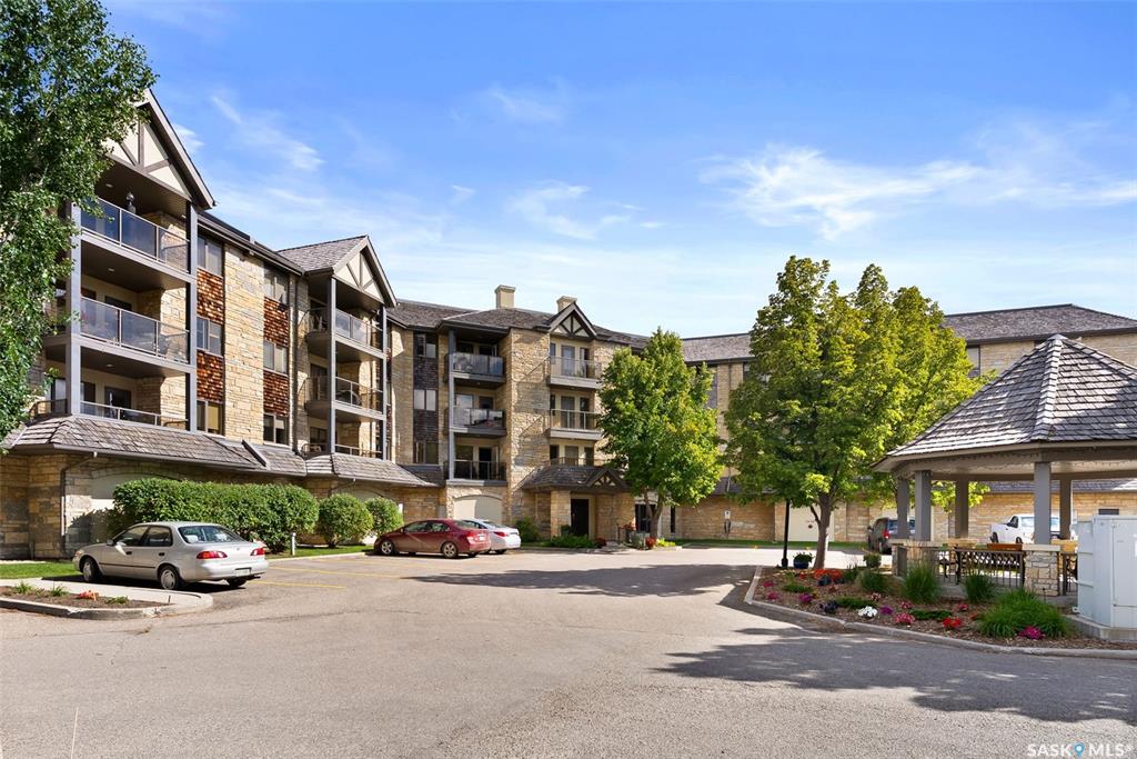 MLS® listing #SK015274 for sale located at 3631 Albert Street #253