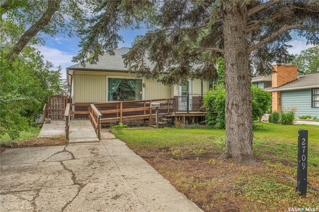 MLS® listing #SK015275 for sale located at 2709 Sinton Avenue