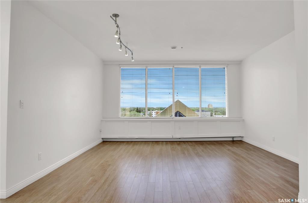 Fifth View of 1867 Hamilton Street #608, Downtown District, Regina, Saskatchewan, S4P 2C2