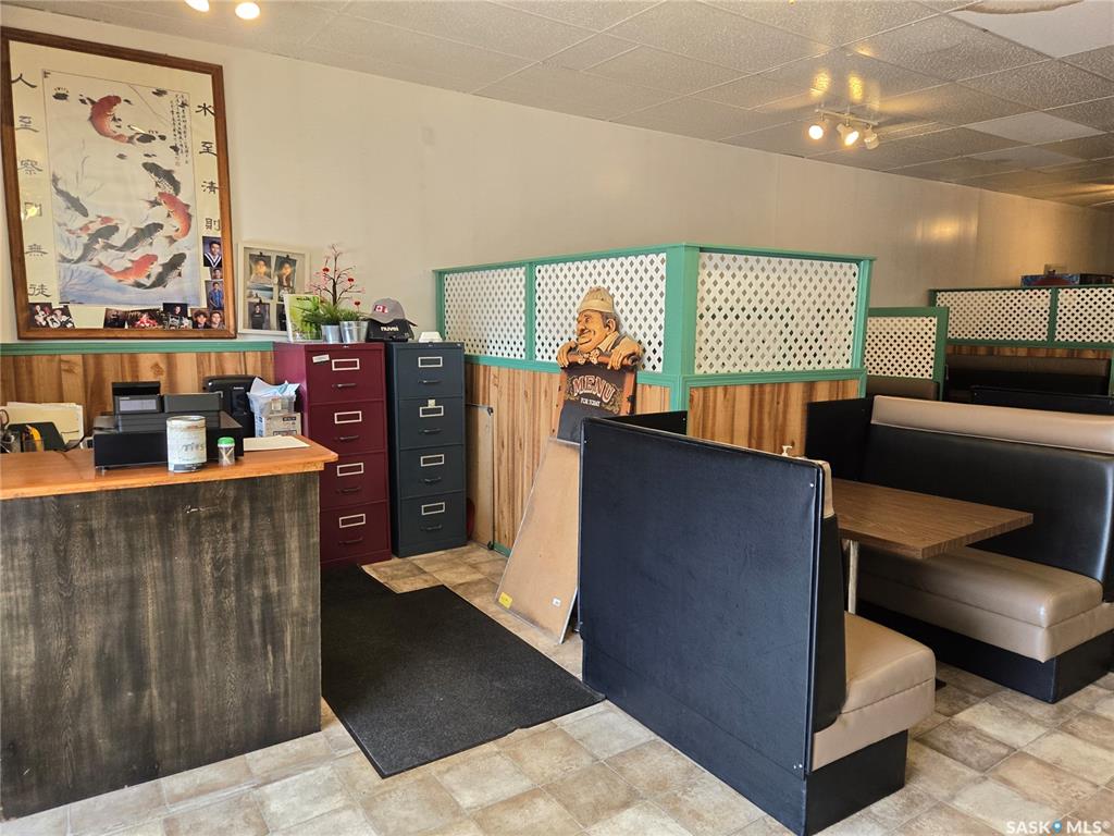 Fourth View of 112 114 Saskatchewan Avenue W, Outlook, Saskatchewan, S0L 2N0