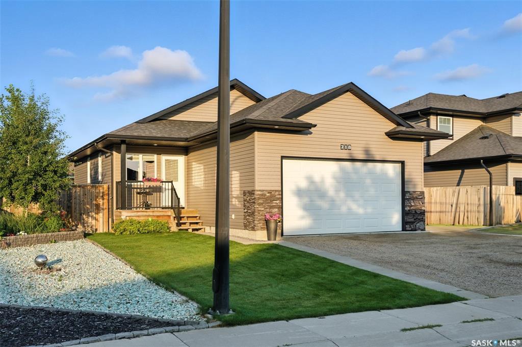 Second View of 218 Mccallum Way, Hampton Village, Saskatoon, Saskatchewan, S7R 0H7
