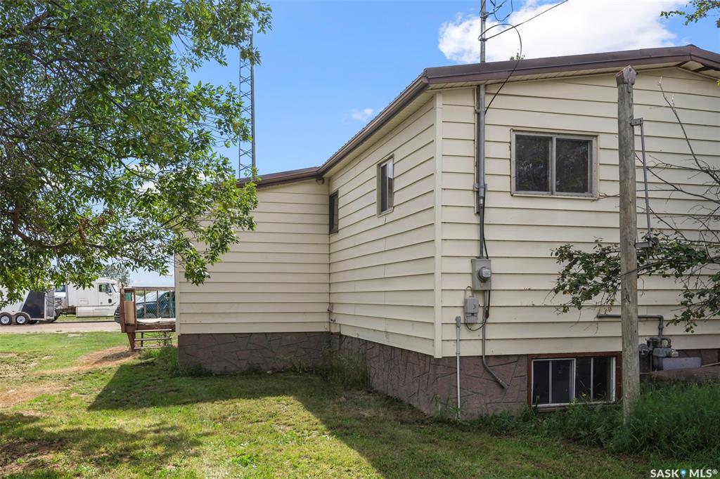 Second View of 104 1st Avenue E, Landis, Saskatchewan, S0K 2K0