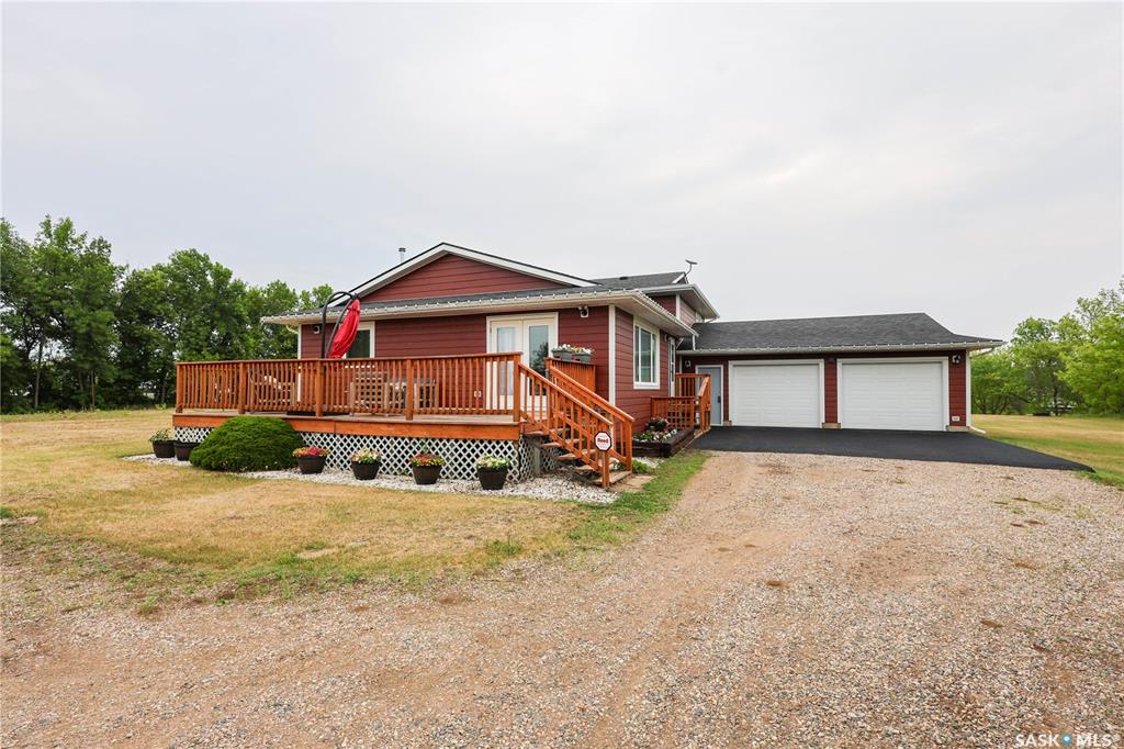 MacDonald Road Acreage, SK015336, Saskatchewan,