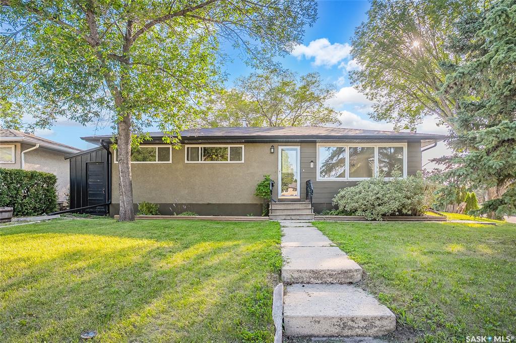 2 Young Crescent, SK015359, Saskatchewan,