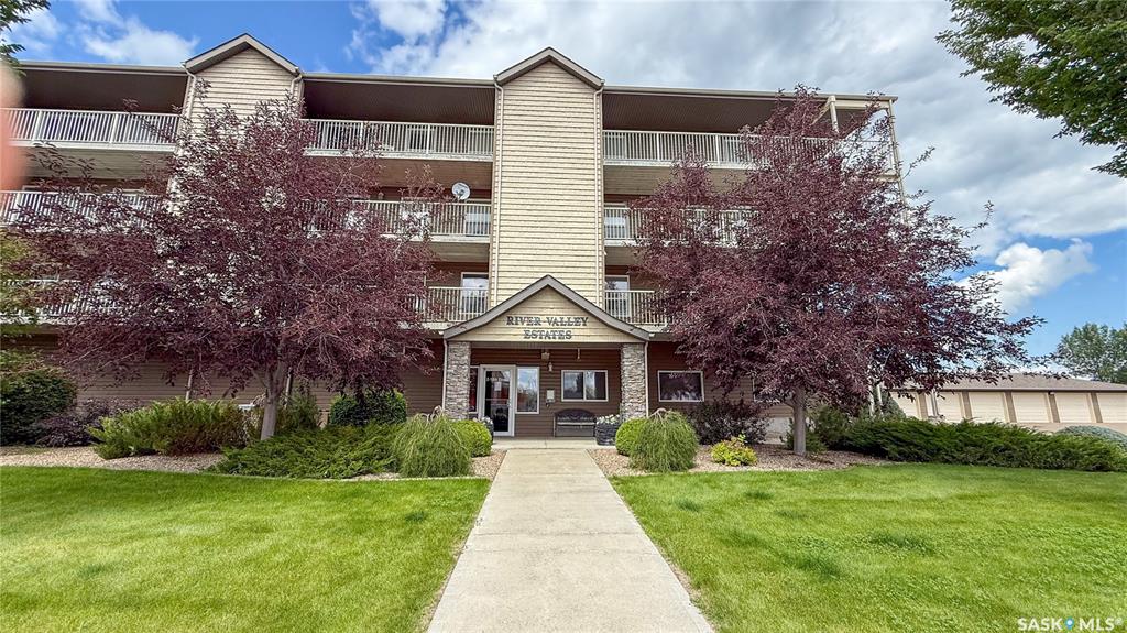 2 18th Street #206, SK015383, Saskatchewan,