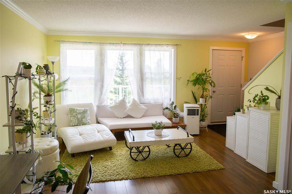 Fifth View of 315 Hampton Circle W #223, Hampton Village, Saskatoon, Saskatchewan, S7R 0J7