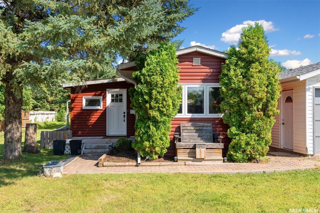 76 2nd Street, SK015437, Saskatchewan,